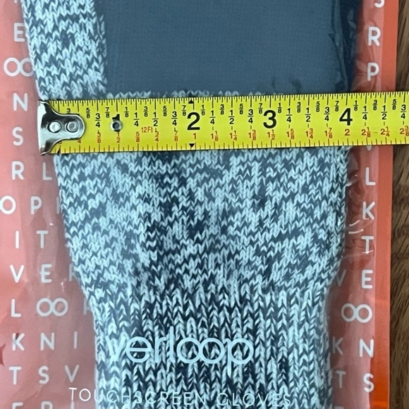 Verloop touchscreen knit gloves - Picture 3 of 5